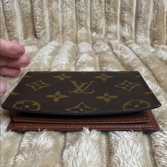 Louis Vuitton Brown and Gold Monogram Card Holder - Picture 8 of 8